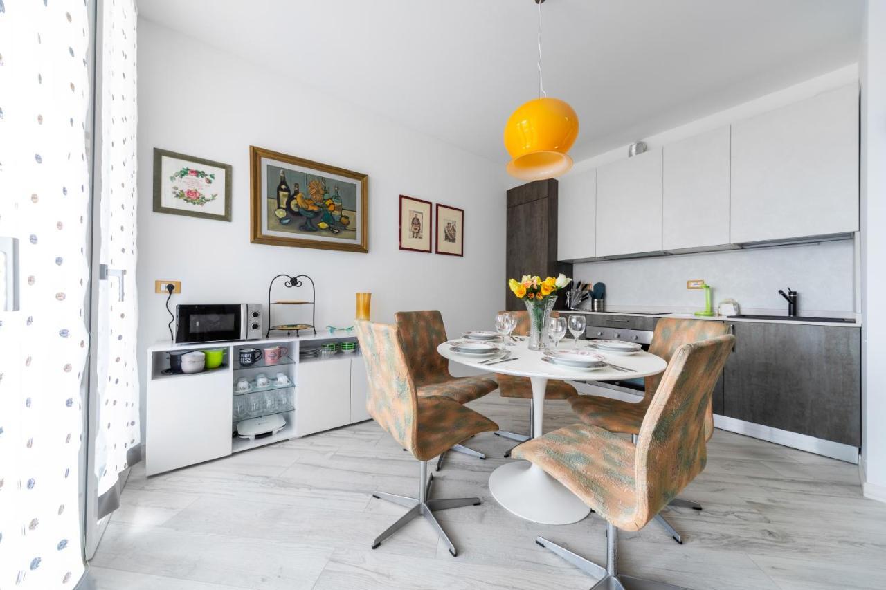 Ur-Nest Donato Creti Apartment โบโลญญา ภายนอก รูปภาพ