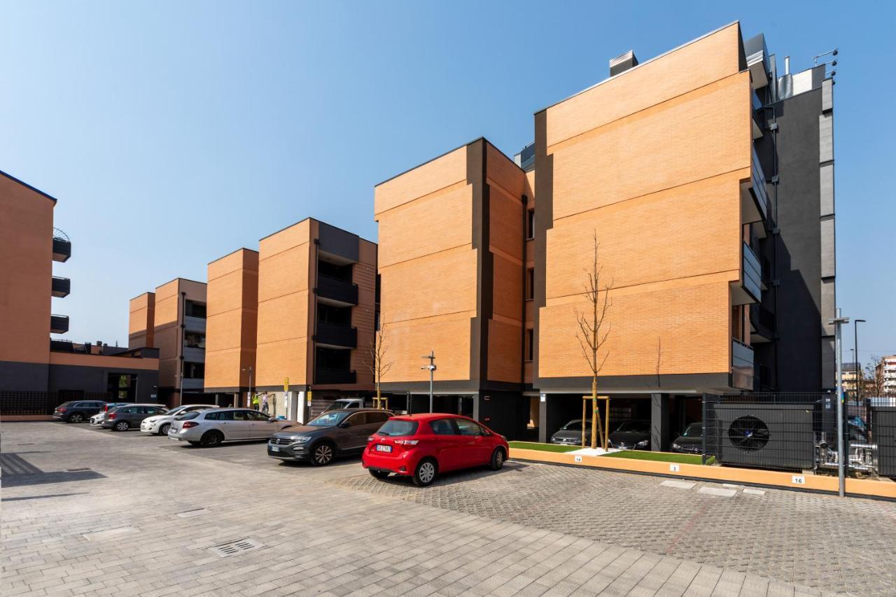 Ur-Nest Donato Creti Apartment โบโลญญา ภายนอก รูปภาพ